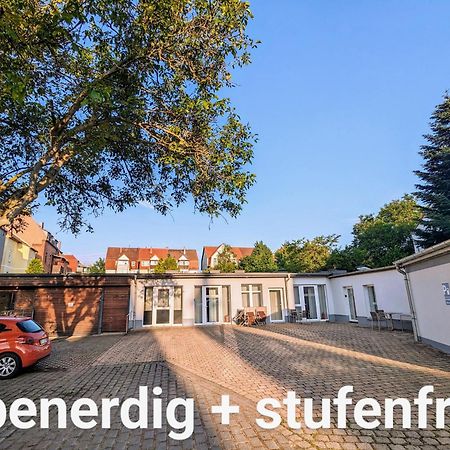 Fewo Urban Gotha-Apartment Ekhof- Am Schlosspark- Parken An Der Der Tuer- Barrierefrei, 900 Meter Zum Bahnhof - Wallbox Esterno foto